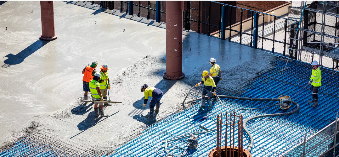 DMG placing concrete at Quay Quarter Tower