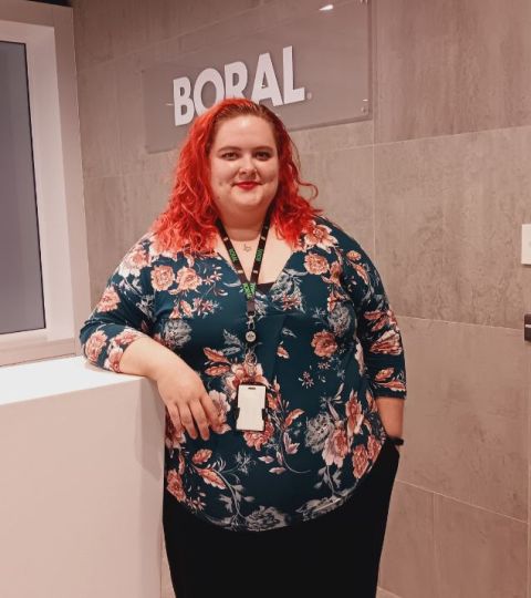Profile photo of Naomi Smethurst in front of a Boral sign