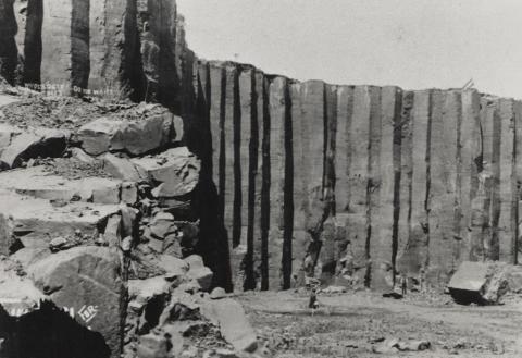 Columnar basalt