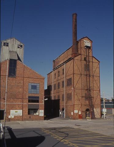 Vertical House